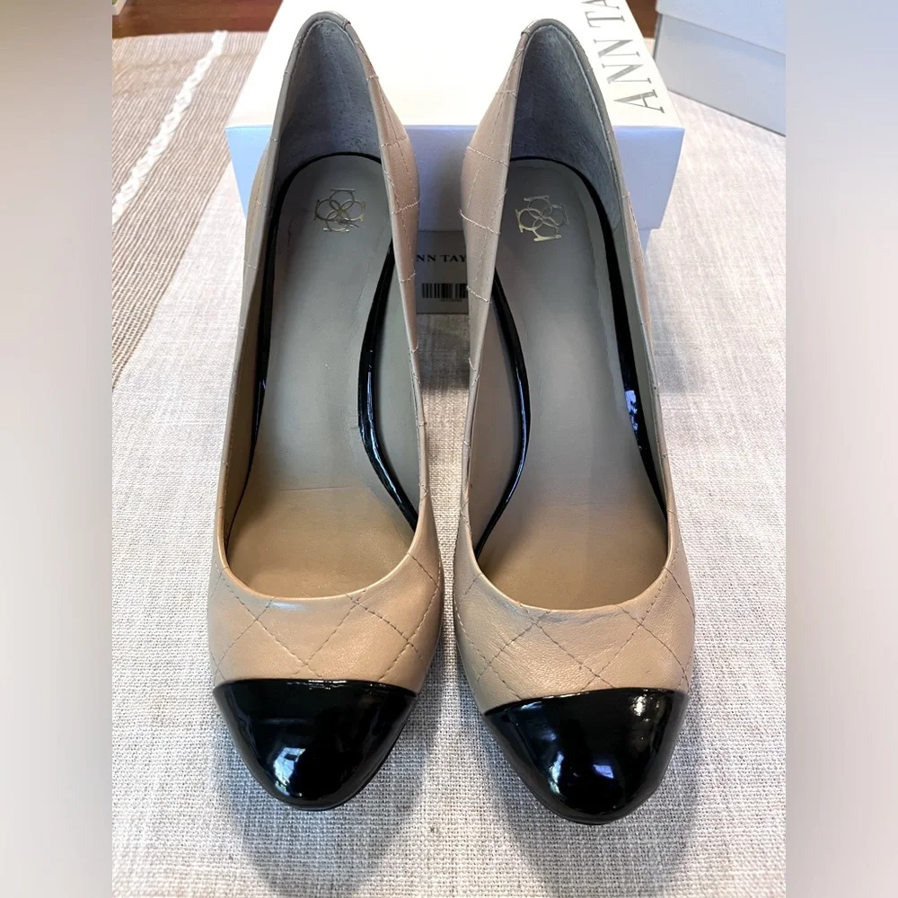 Vintage Ann Taylor tan and black patent leather heels. Size 8. - Picture 1 of 5